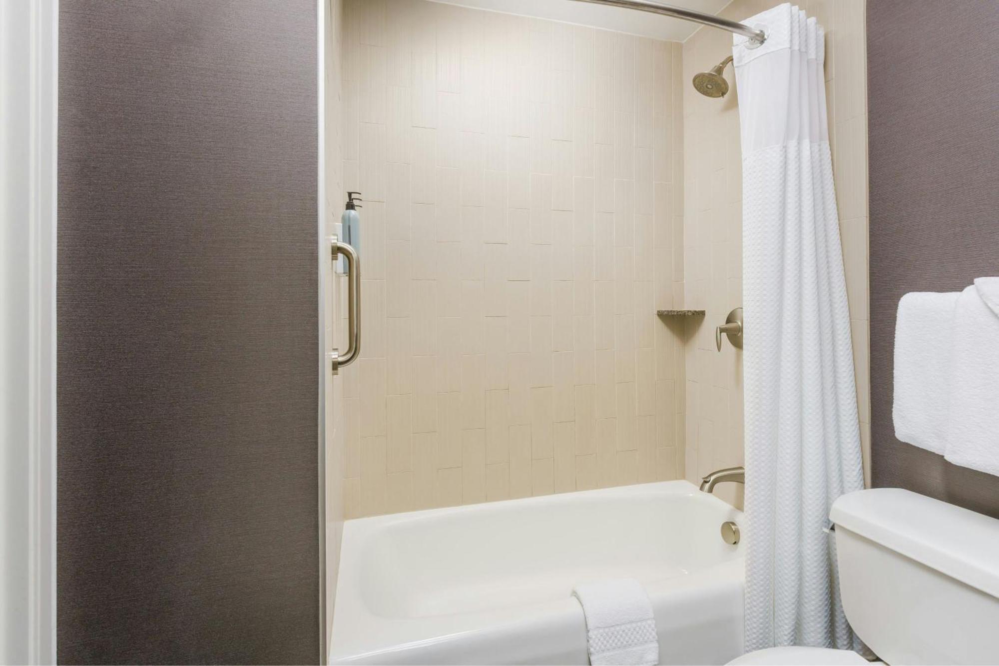 Courtyard By Marriott Los Angeles Woodland Hills Zewnętrze zdjęcie