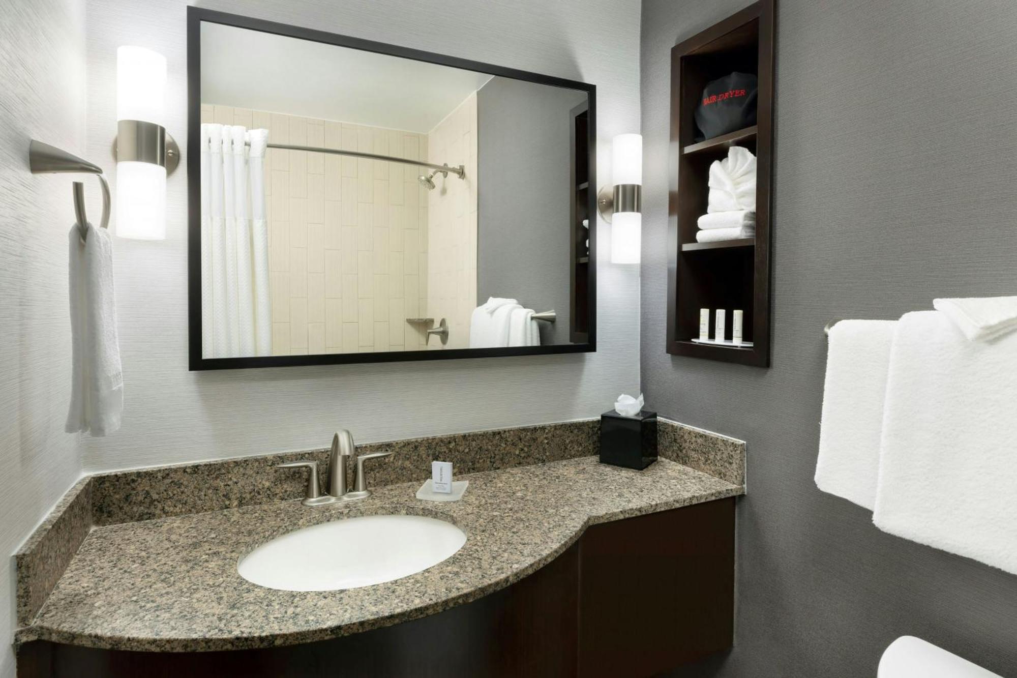 Courtyard By Marriott Los Angeles Woodland Hills Zewnętrze zdjęcie